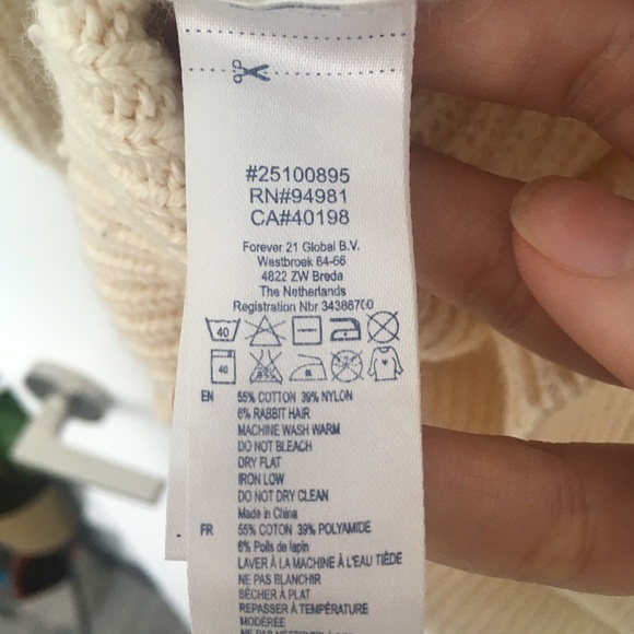 Forever 21 Cream Cable Knit Sweater - Picture 4 of 5